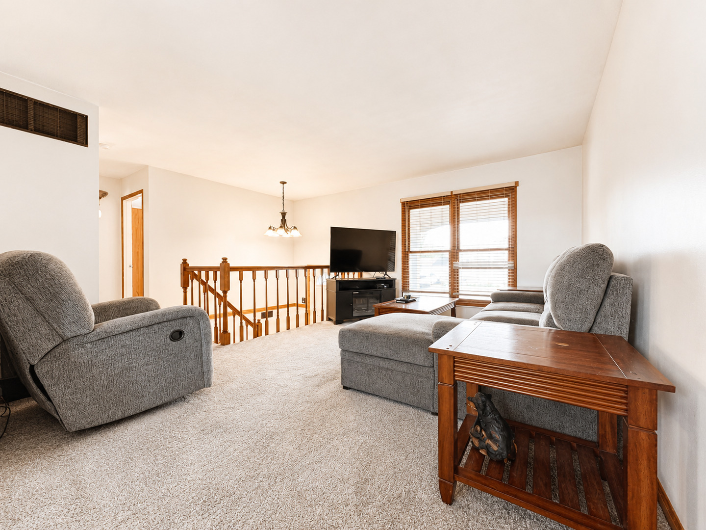 9140 162nd Street, Orland Hills, IL 60487