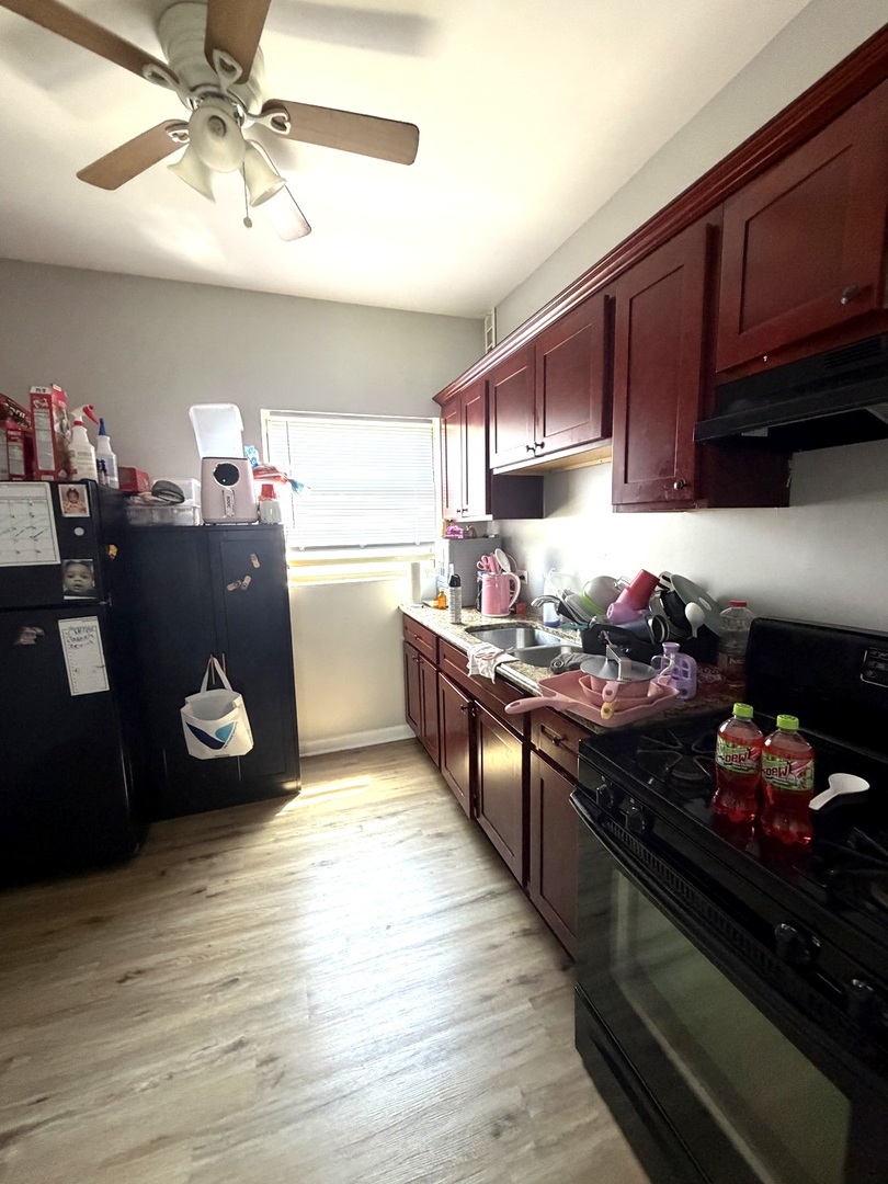 525 W 118th Street, Chicago, IL 60628