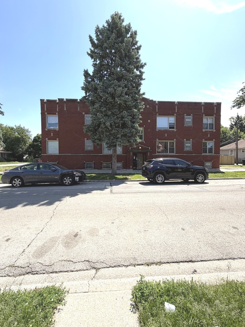 525 W 118th Street, Chicago, IL 60628