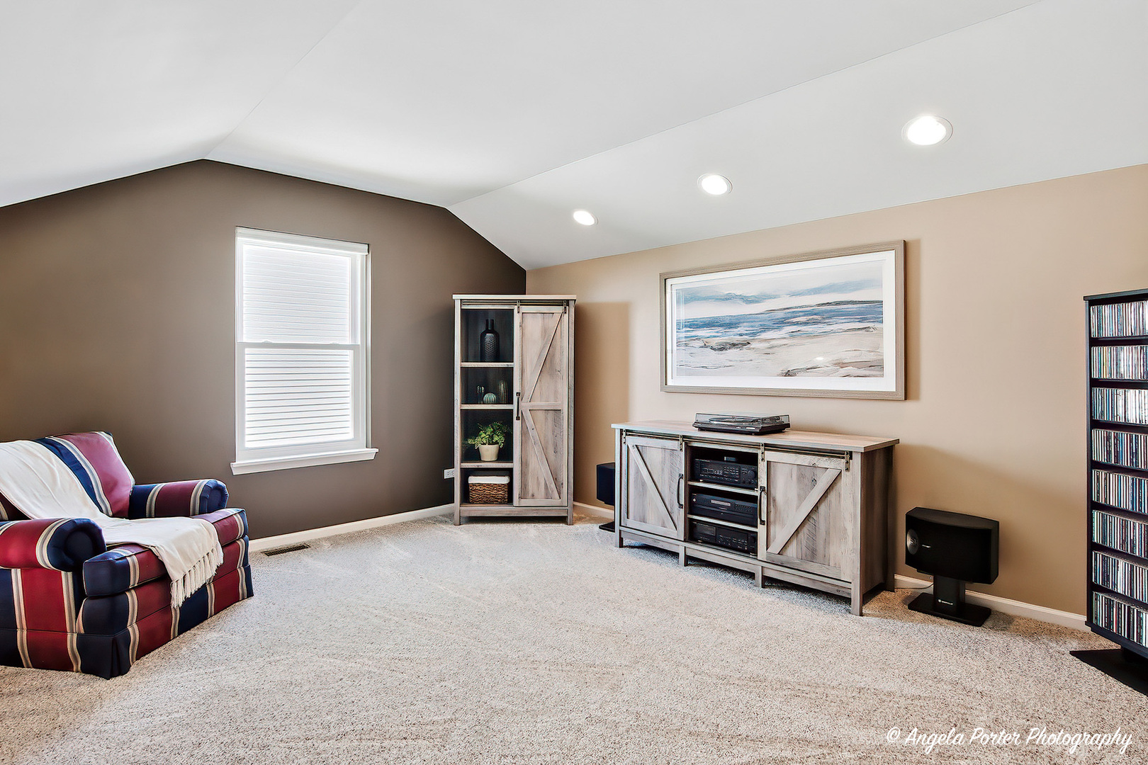 31375 N Pineview Boulevard, Lakemoor, IL 60051