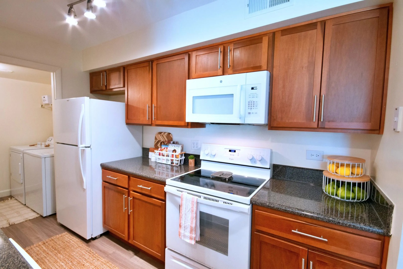 4109 Chesapeake Drive #2A, Aurora, IL 60504