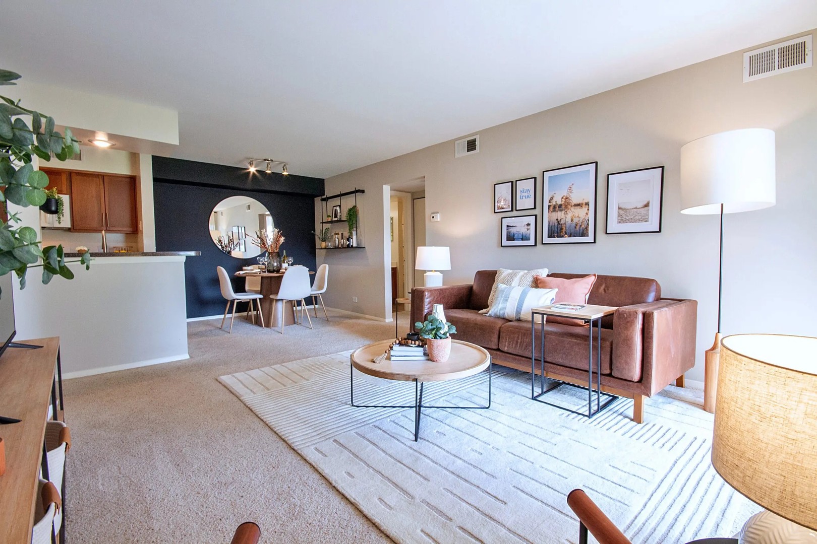 4109 Chesapeake Drive #2A, Aurora, IL 60504