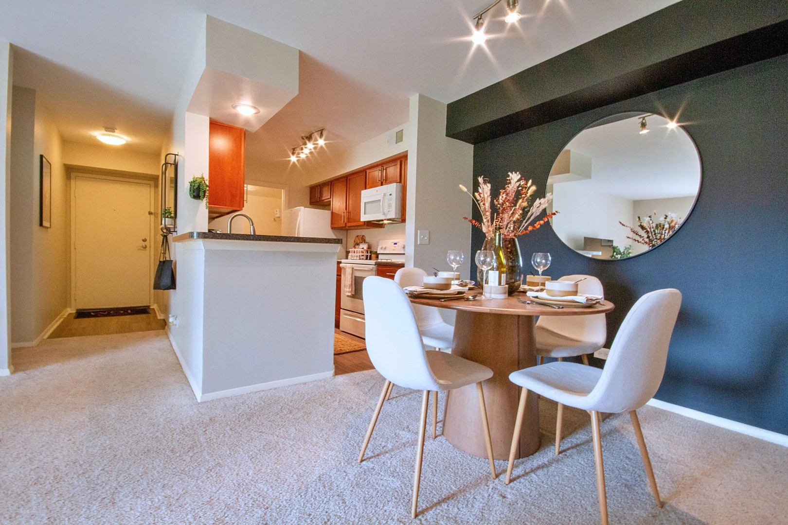 4109 Chesapeake Drive #2A, Aurora, IL 60504