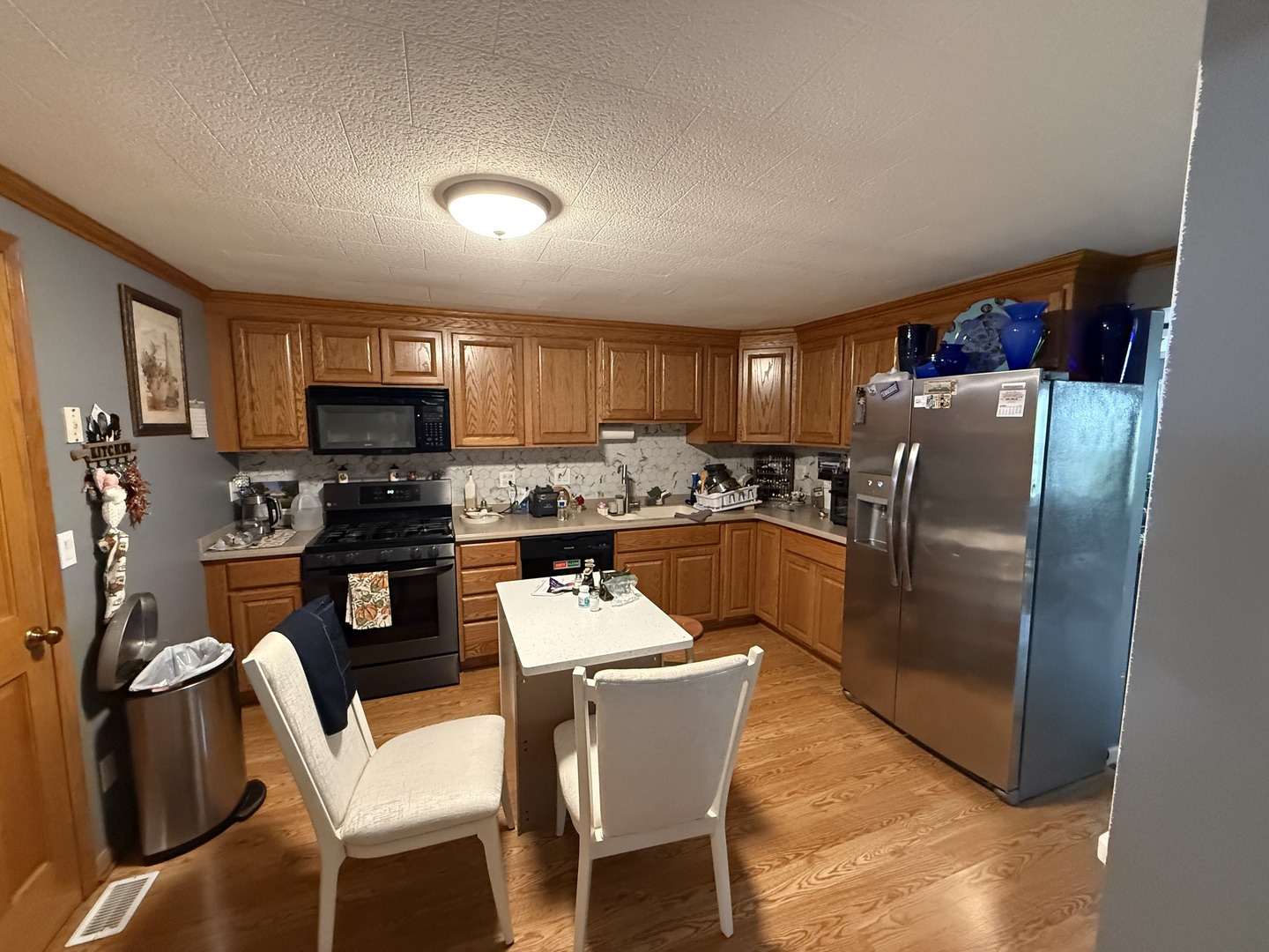 115 Tollview Road, Elgin, IL 60123