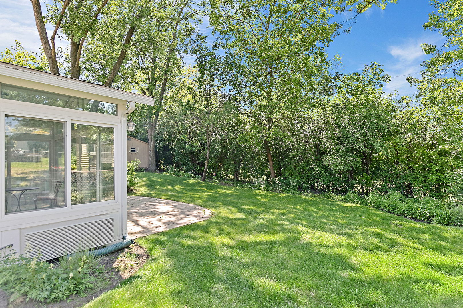 1150 Glen Lane, Hoffman Estates, IL 60169