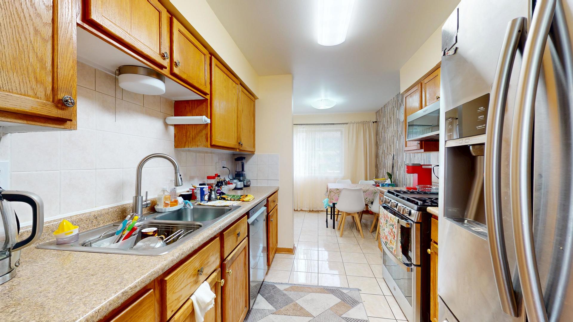 1675 Hopi Trail, Wheeling, IL 60090