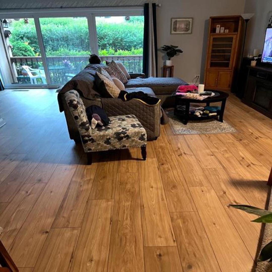 8090 Garfield Avenue #3-1, Burr Ridge, IL 60527