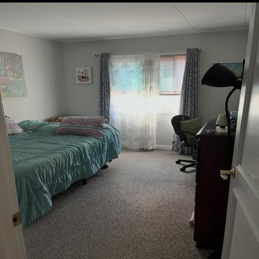 8090 Garfield Avenue #3-1, Burr Ridge, IL 60527