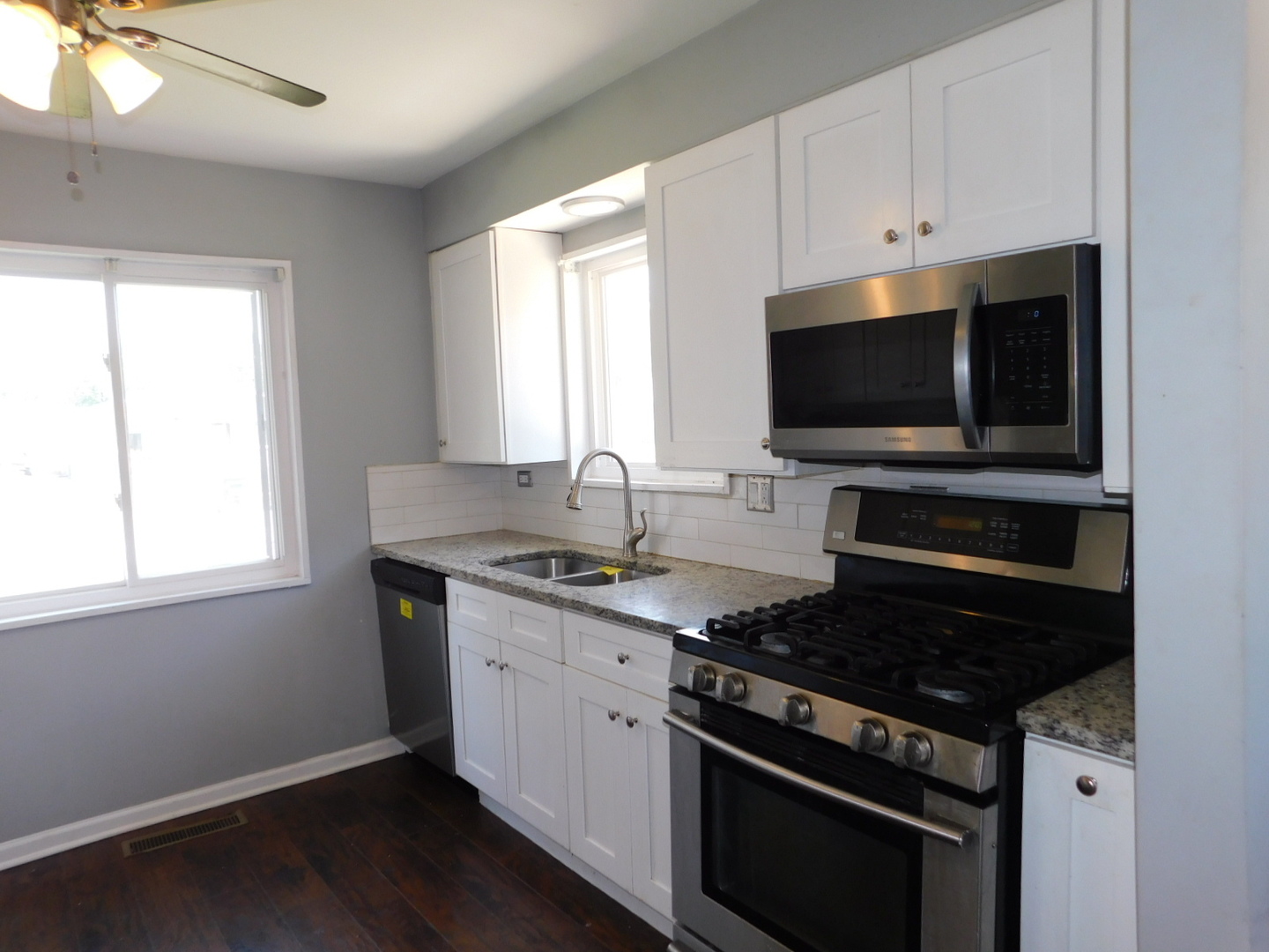 1368 Balmoral Avenue, Calumet City, IL 60409