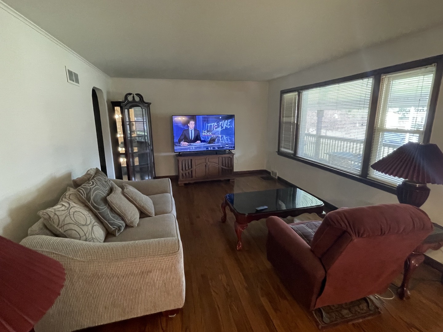 5620 W 83rd Street, Burbank, IL 60459