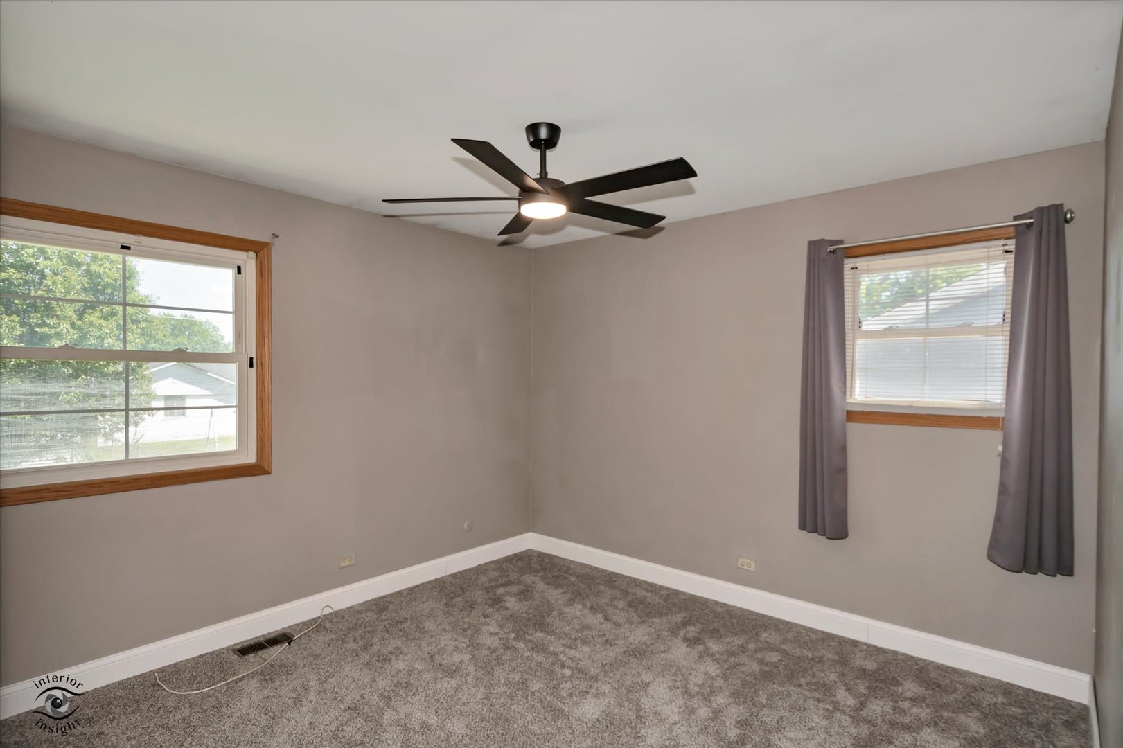 16261 92nd Avenue, Orland Hills, IL 60487