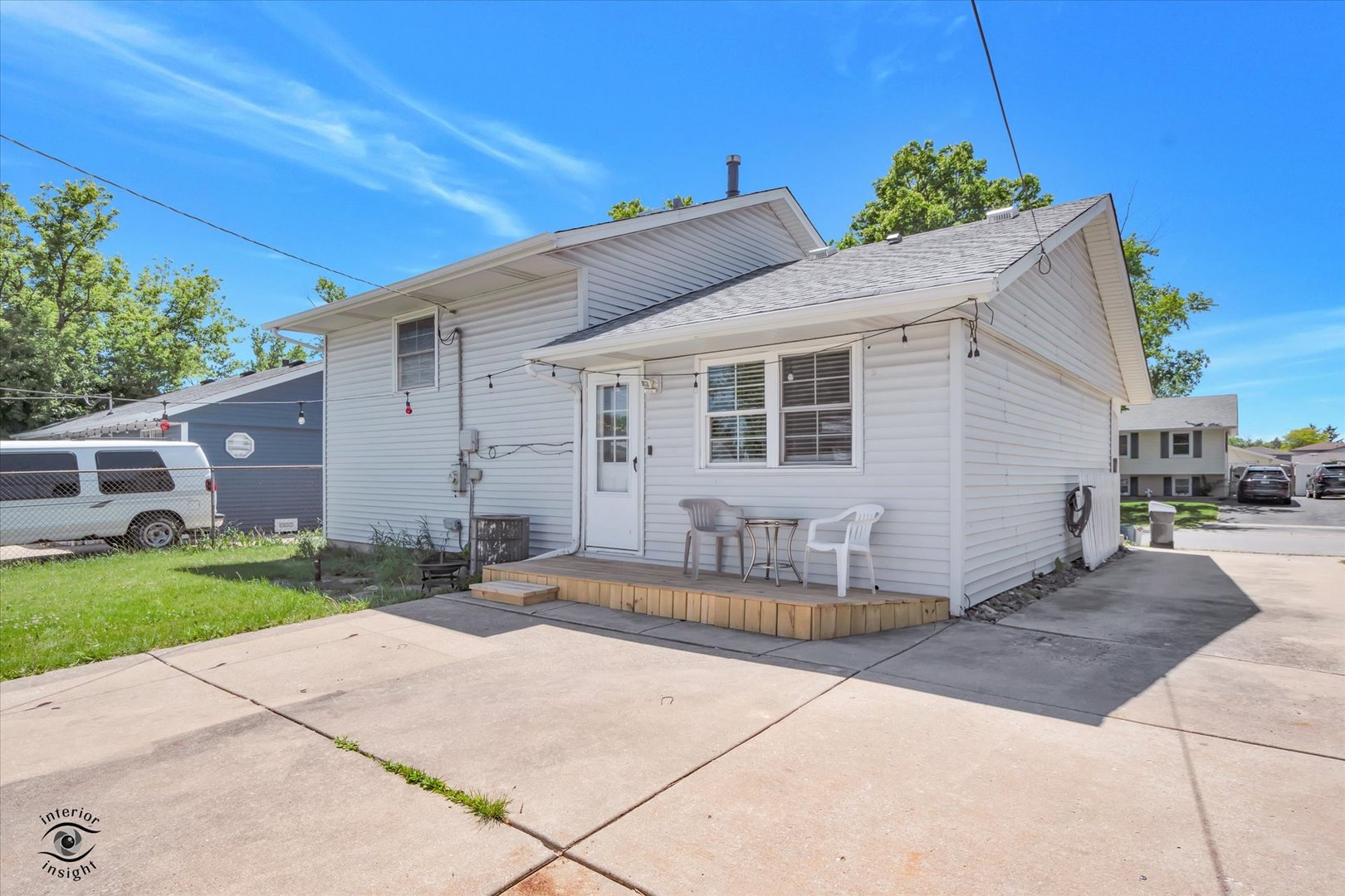 16261 92nd Avenue, Orland Hills, IL 60487