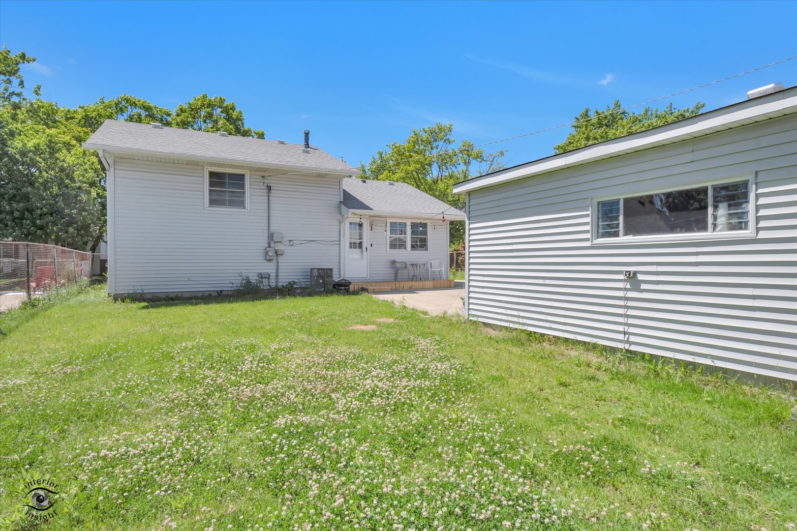 16261 92nd Avenue, Orland Hills, IL 60487