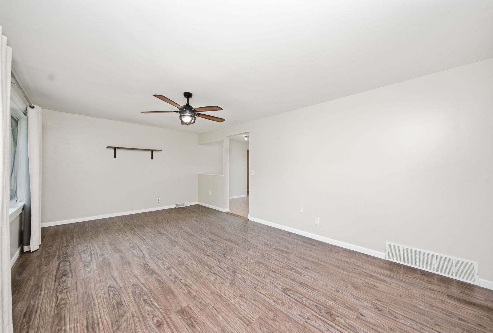3015 Jo Ann Drive, Joliet, IL 60431
