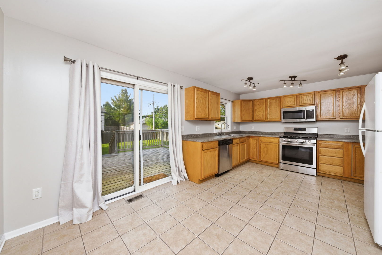 3015 Jo Ann Drive, Joliet, IL 60431