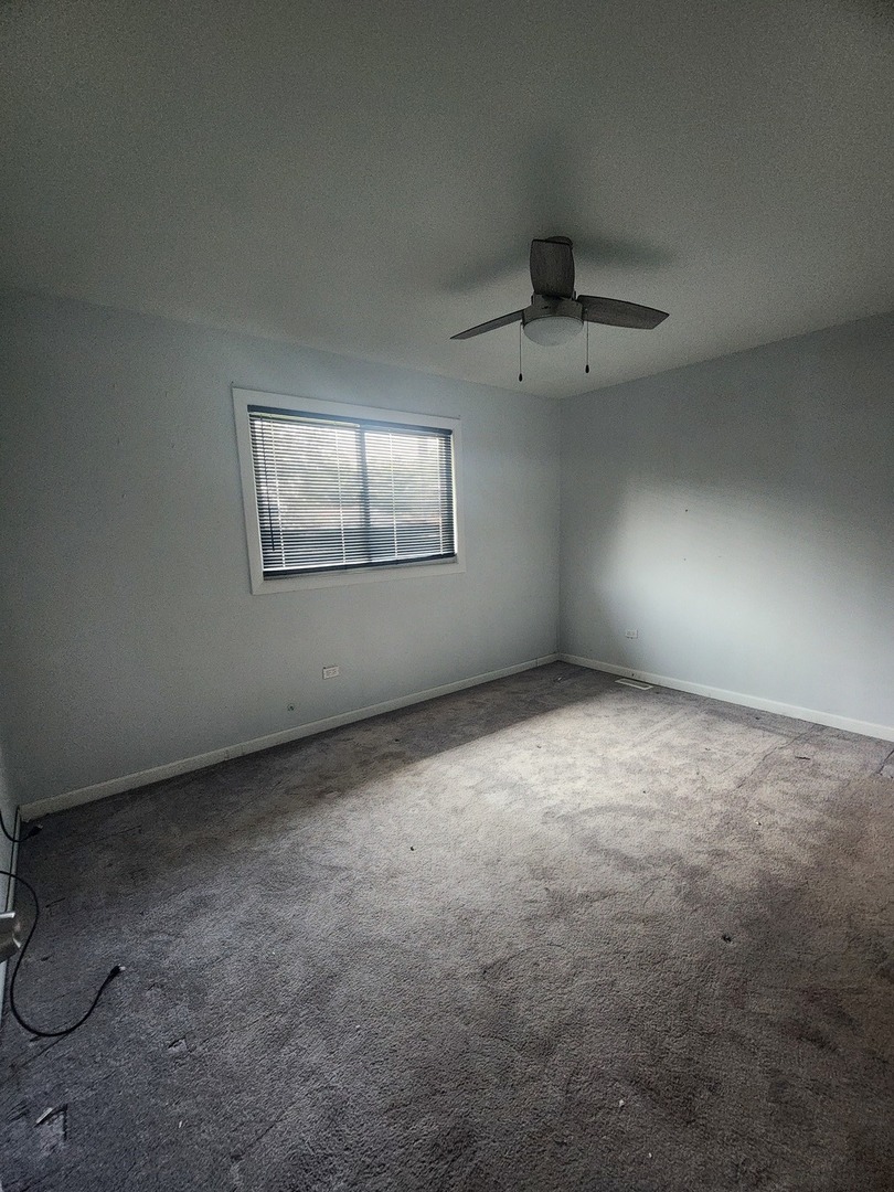 14116 S Hoxie Avenue, Burnham, IL 60633