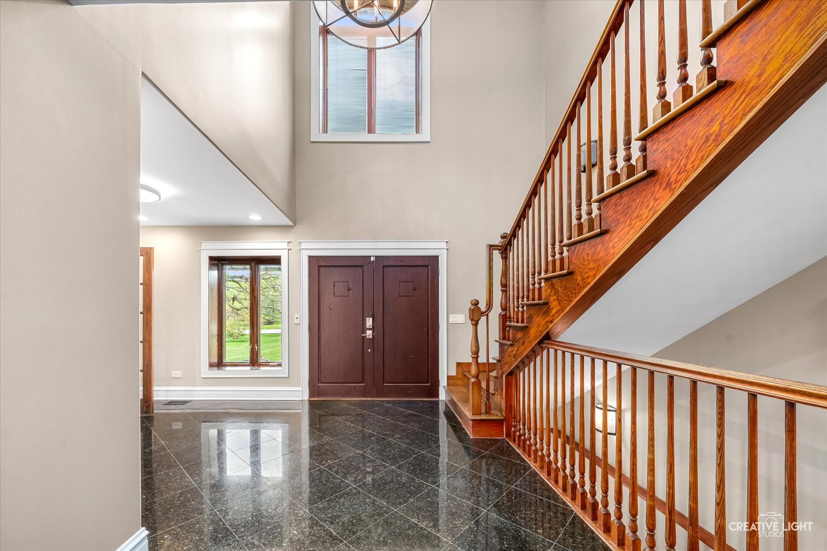10S060 Clarendon Hills Road, Willowbrook, IL 60527