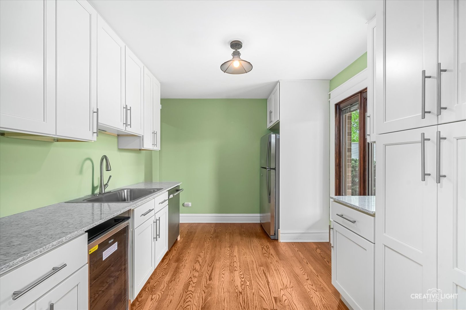10S060 Clarendon Hills Road, Willowbrook, IL 60527