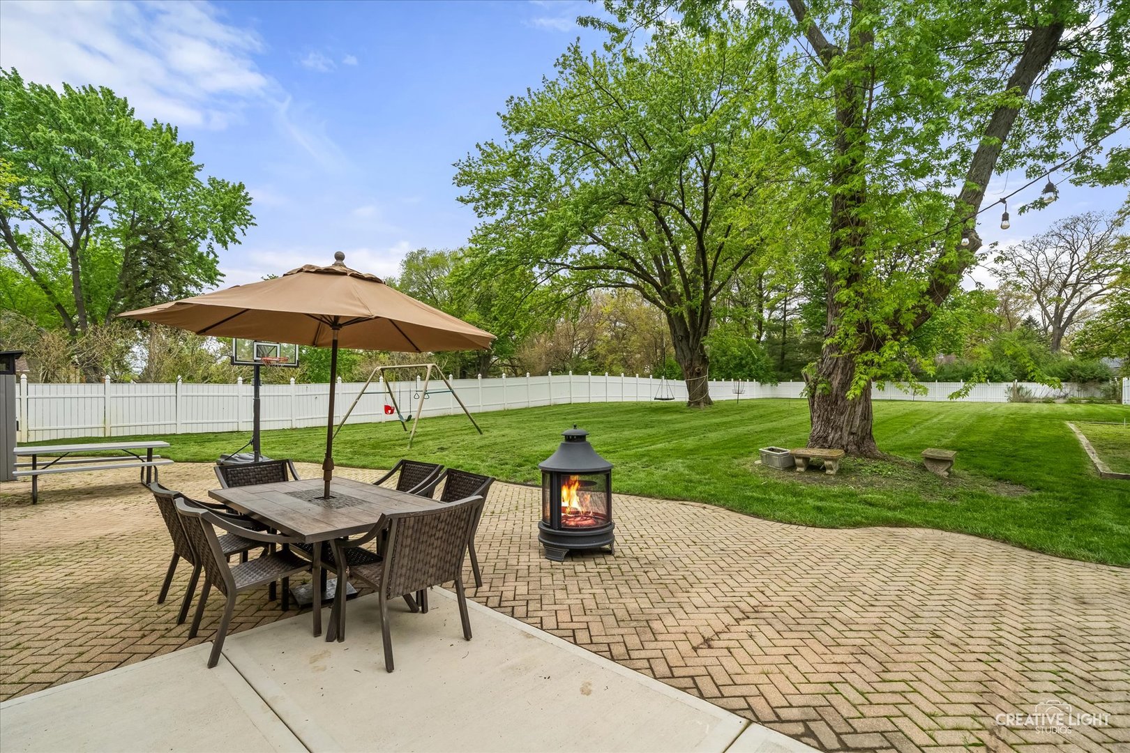 10S060 Clarendon Hills Road, Willowbrook, IL 60527