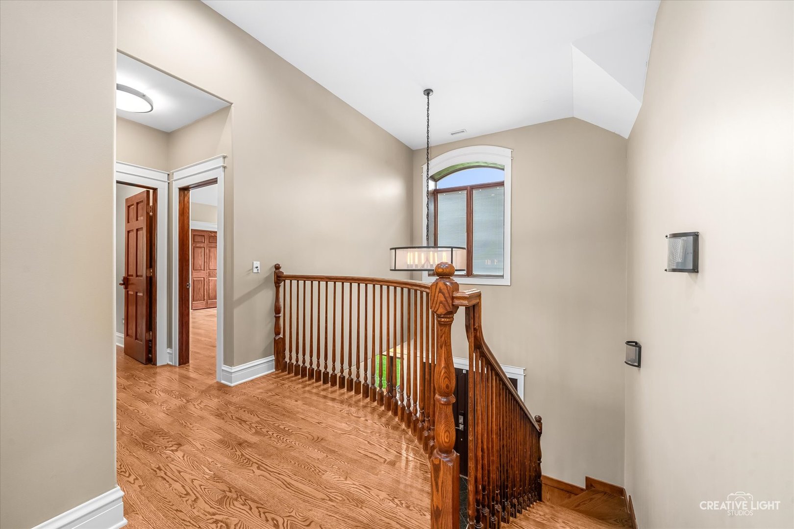 10S060 Clarendon Hills Road, Willowbrook, IL 60527