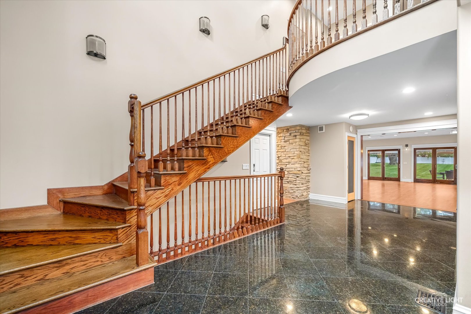 10S060 Clarendon Hills Road, Willowbrook, IL 60527