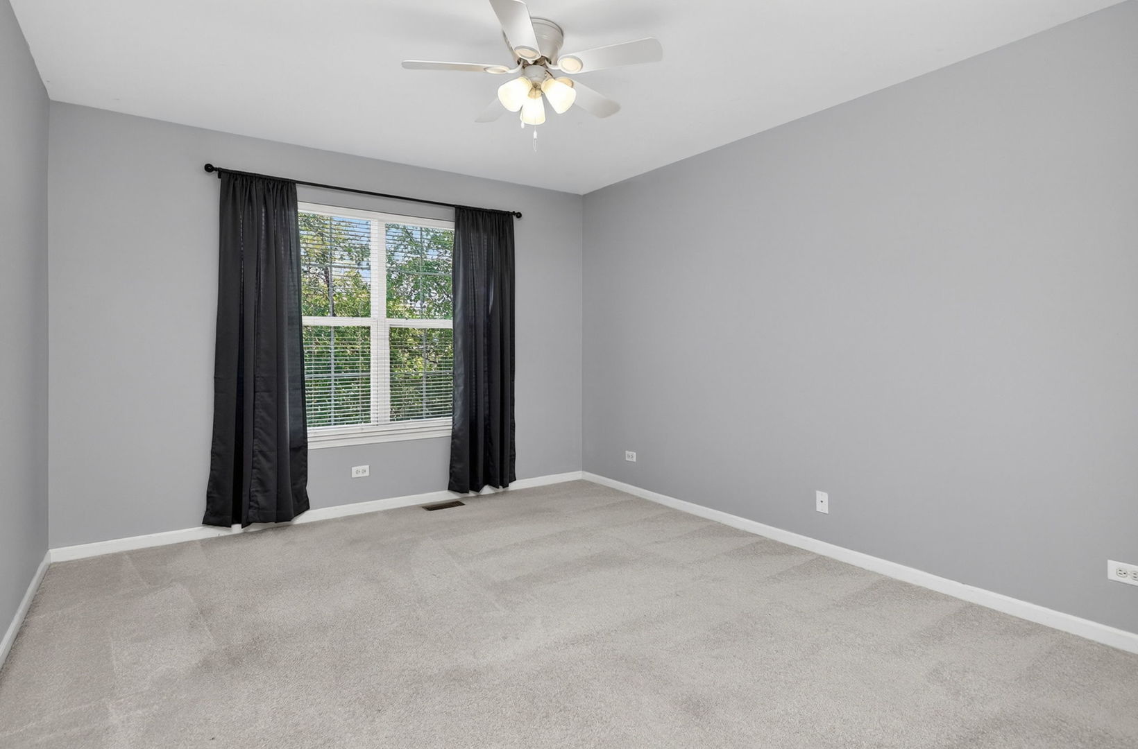 607 Mansfield Way, Oswego, IL 60543