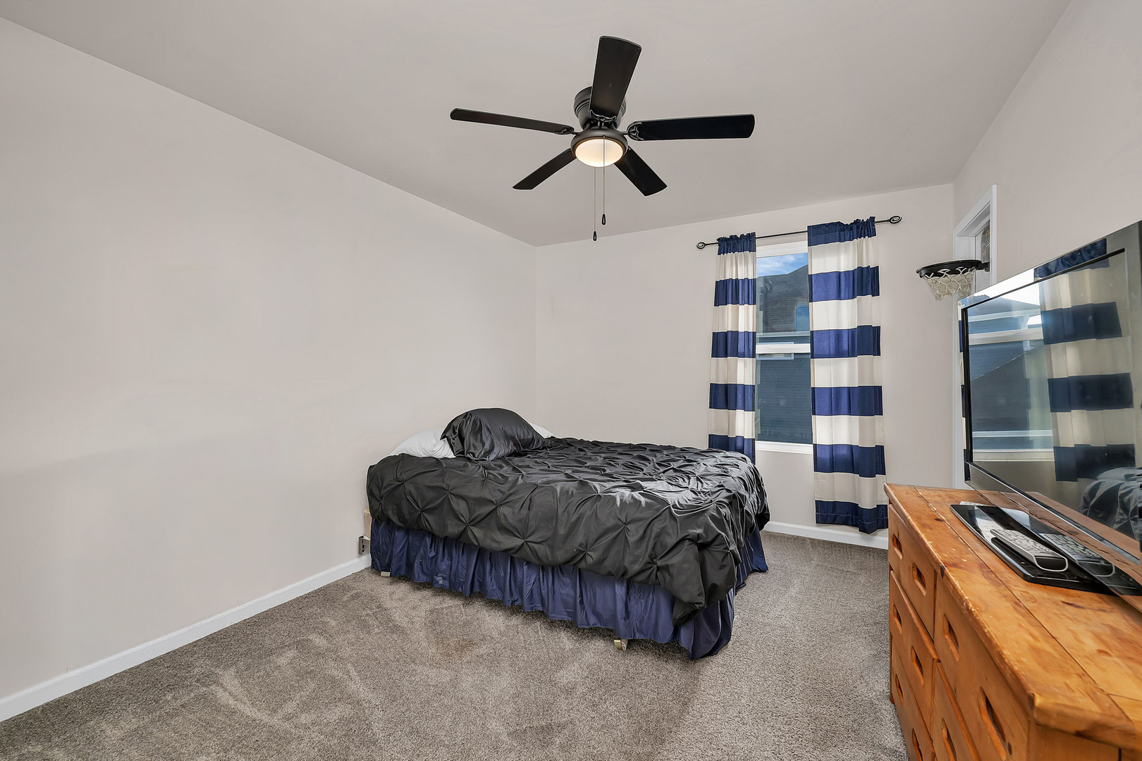 13008 Timber Wood Circle, Plainfield, IL 60585