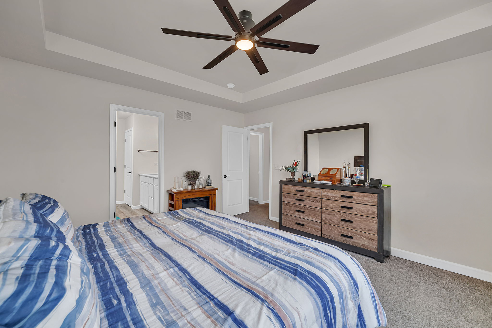 13008 Timber Wood Circle, Plainfield, IL 60585