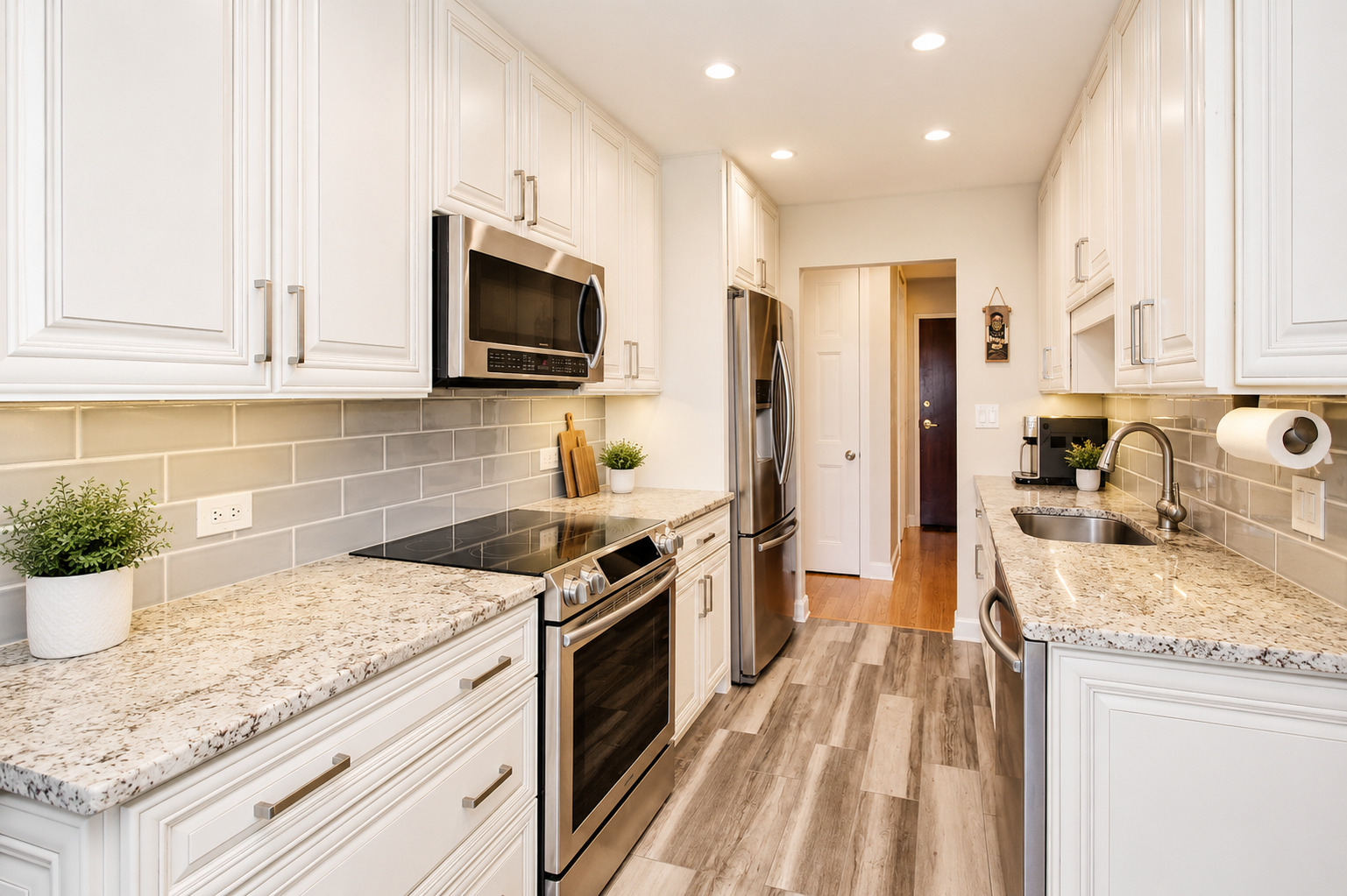 1101 S Hunt Club Drive #403, Mount Prospect, IL 60056