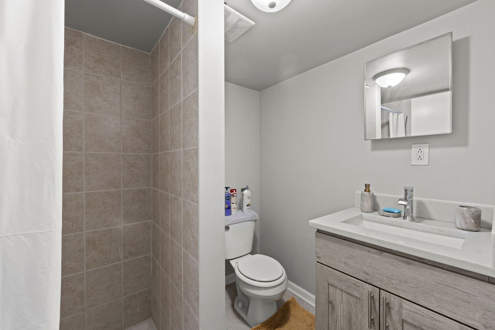 606 S 2nd Avenue, Maywood, IL 60153