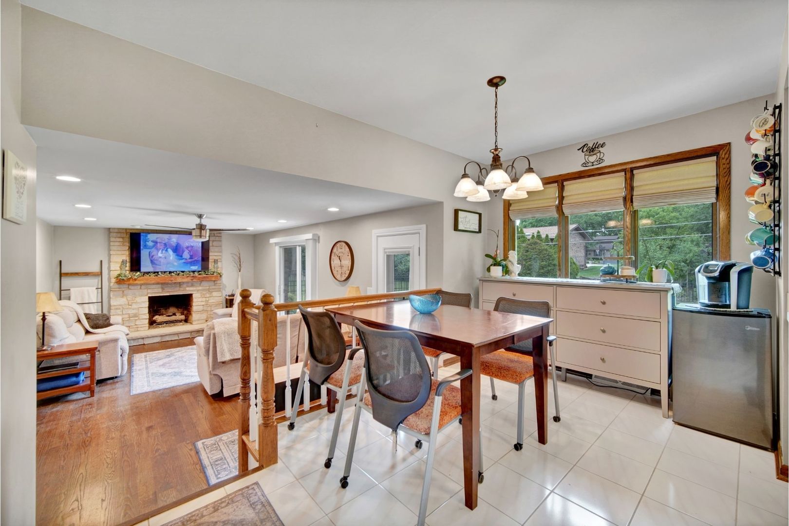 13060 S Cypress Lane, Palos Heights, IL 60463