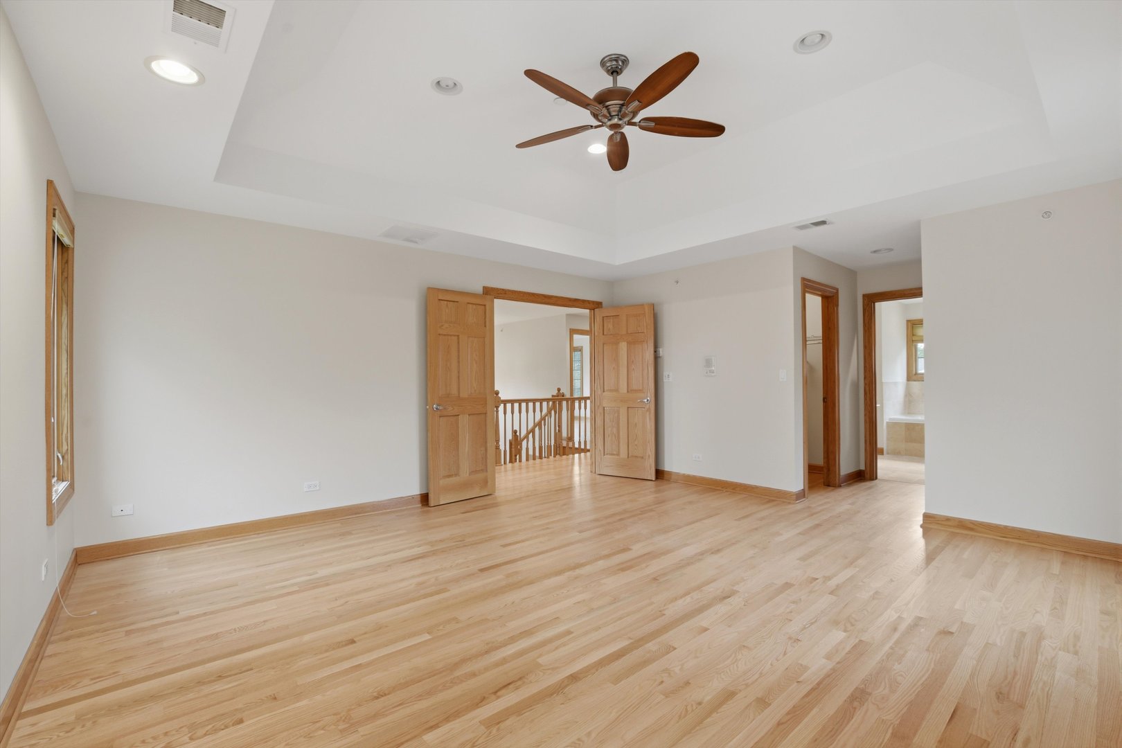 1825 S Fairview Avenue, Park Ridge, IL 60068