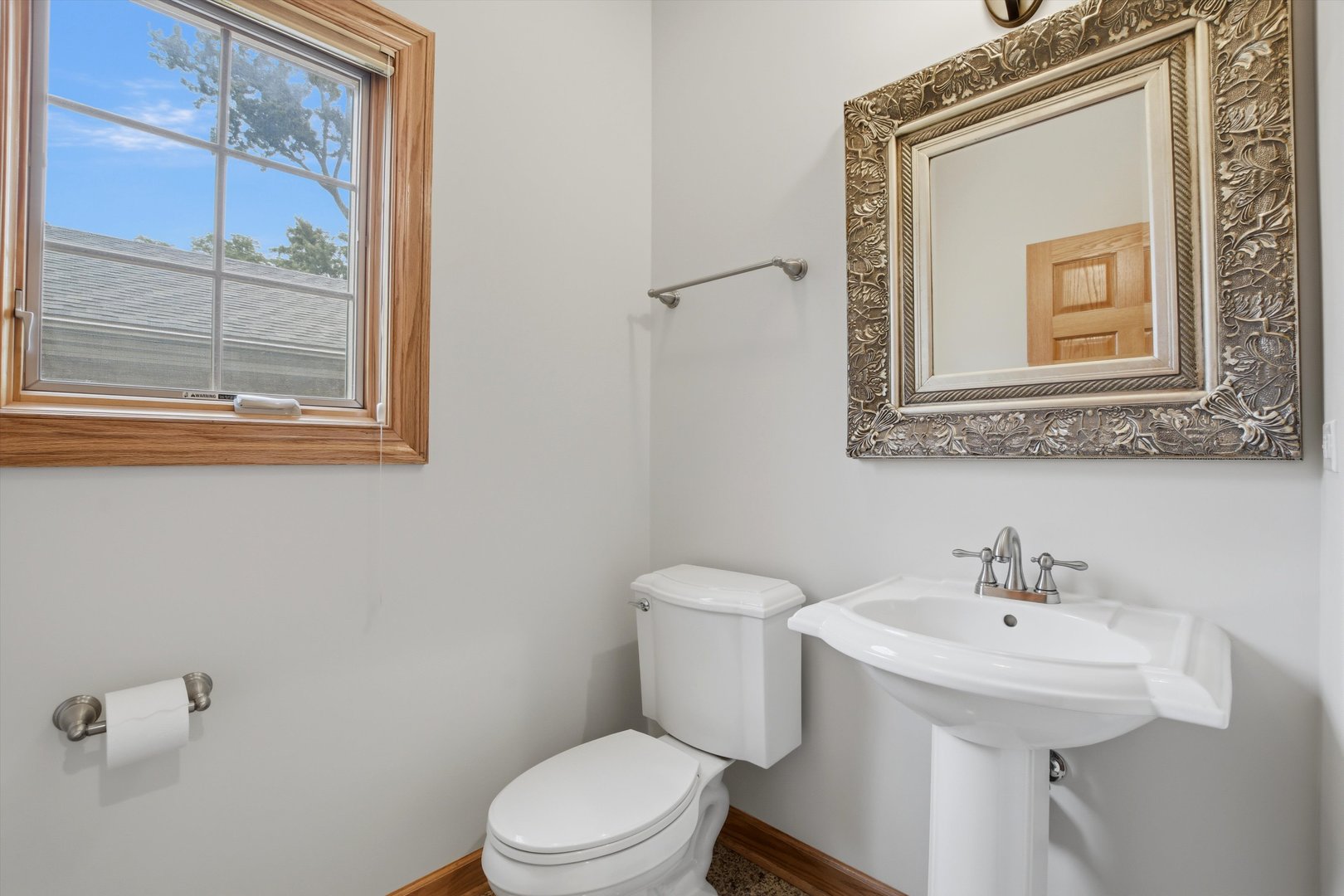 1825 S Fairview Avenue, Park Ridge, IL 60068