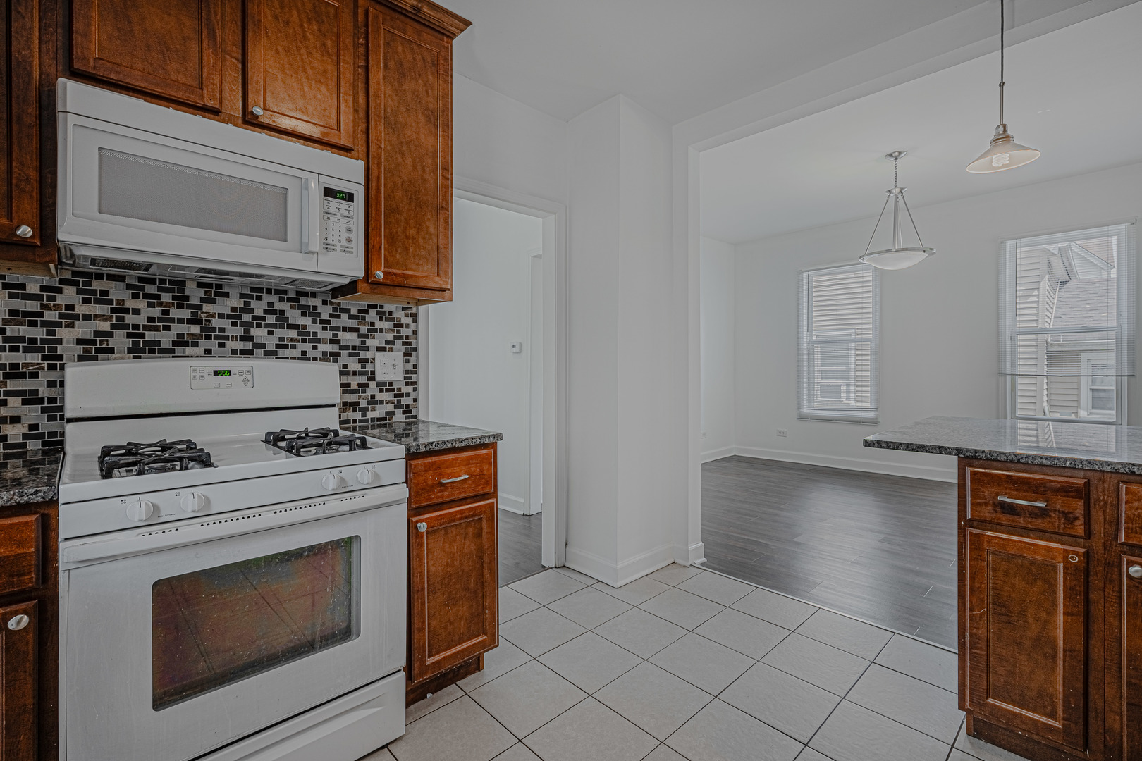2913 Gabriel Avenue, Zion, IL 60099