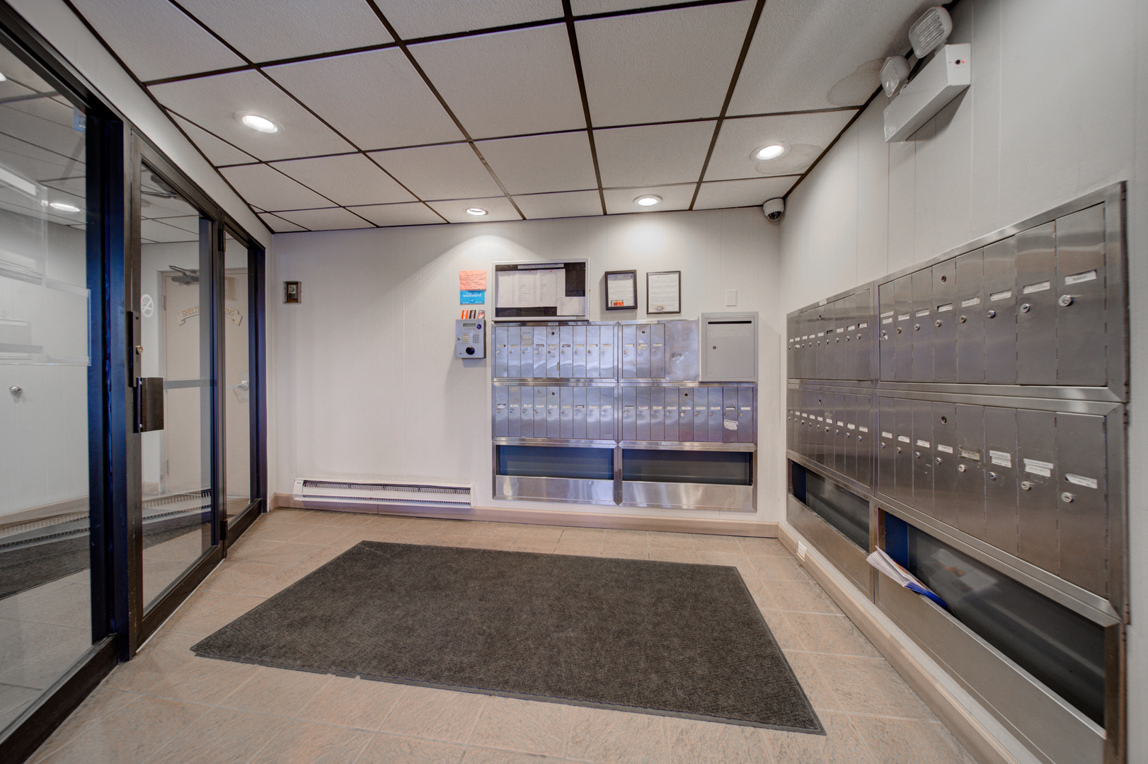 2333 N Neva Avenue #204C, Chicago, IL 60707
