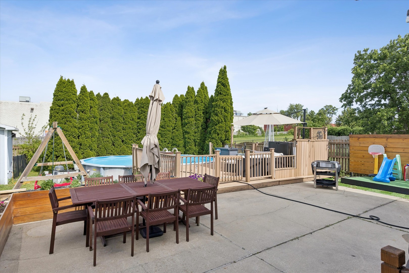 7325 Ticonderoga Road, Downers Grove, IL 60516