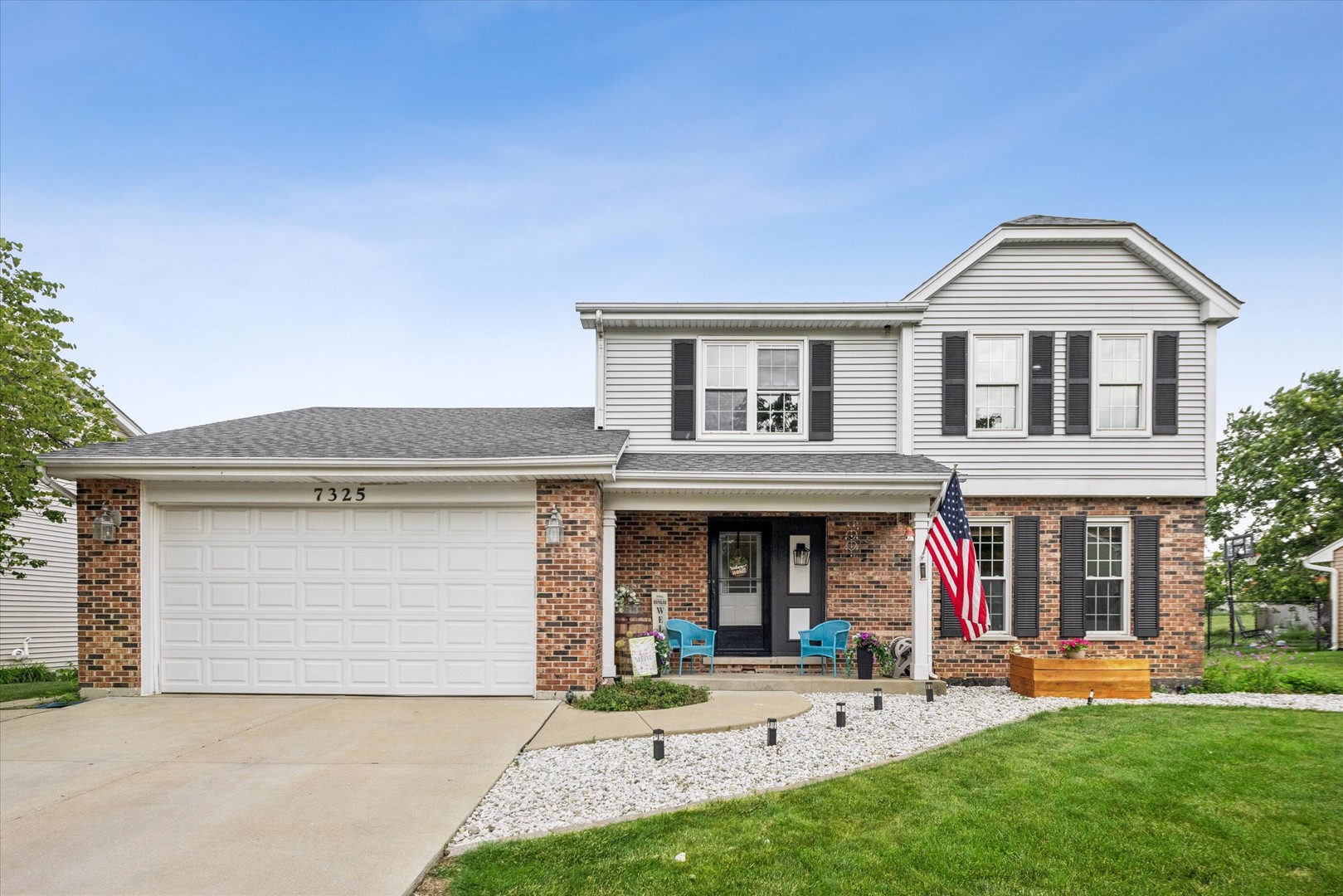 7325 Ticonderoga Road, Downers Grove, IL 60516
