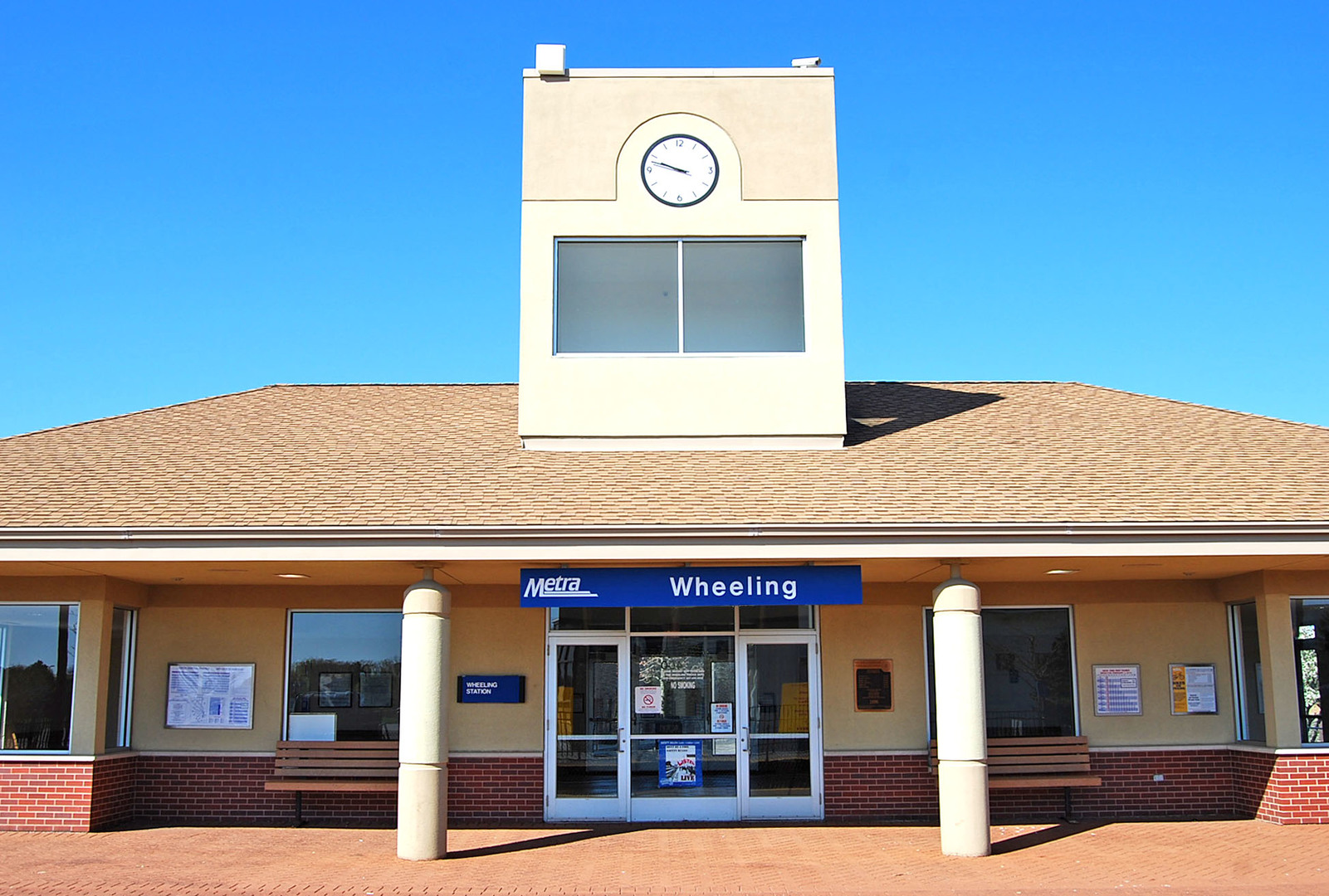 585 Williamsburg Court #D2, Wheeling, IL 60090