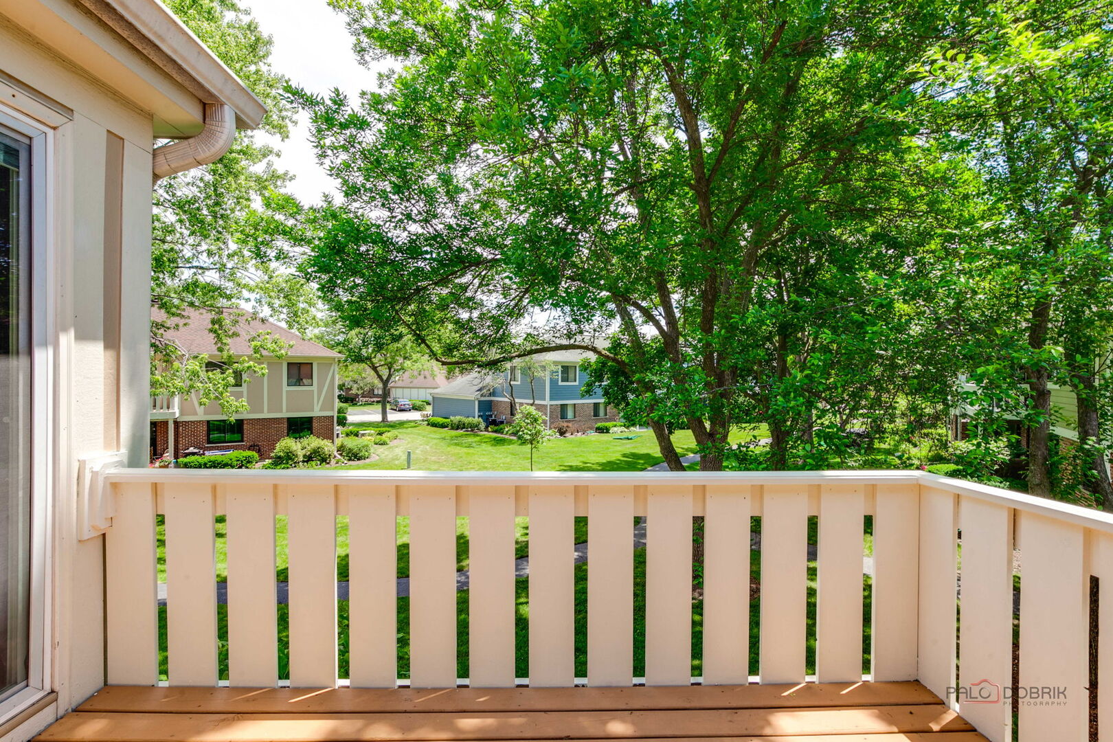 585 Williamsburg Court #D2, Wheeling, IL 60090