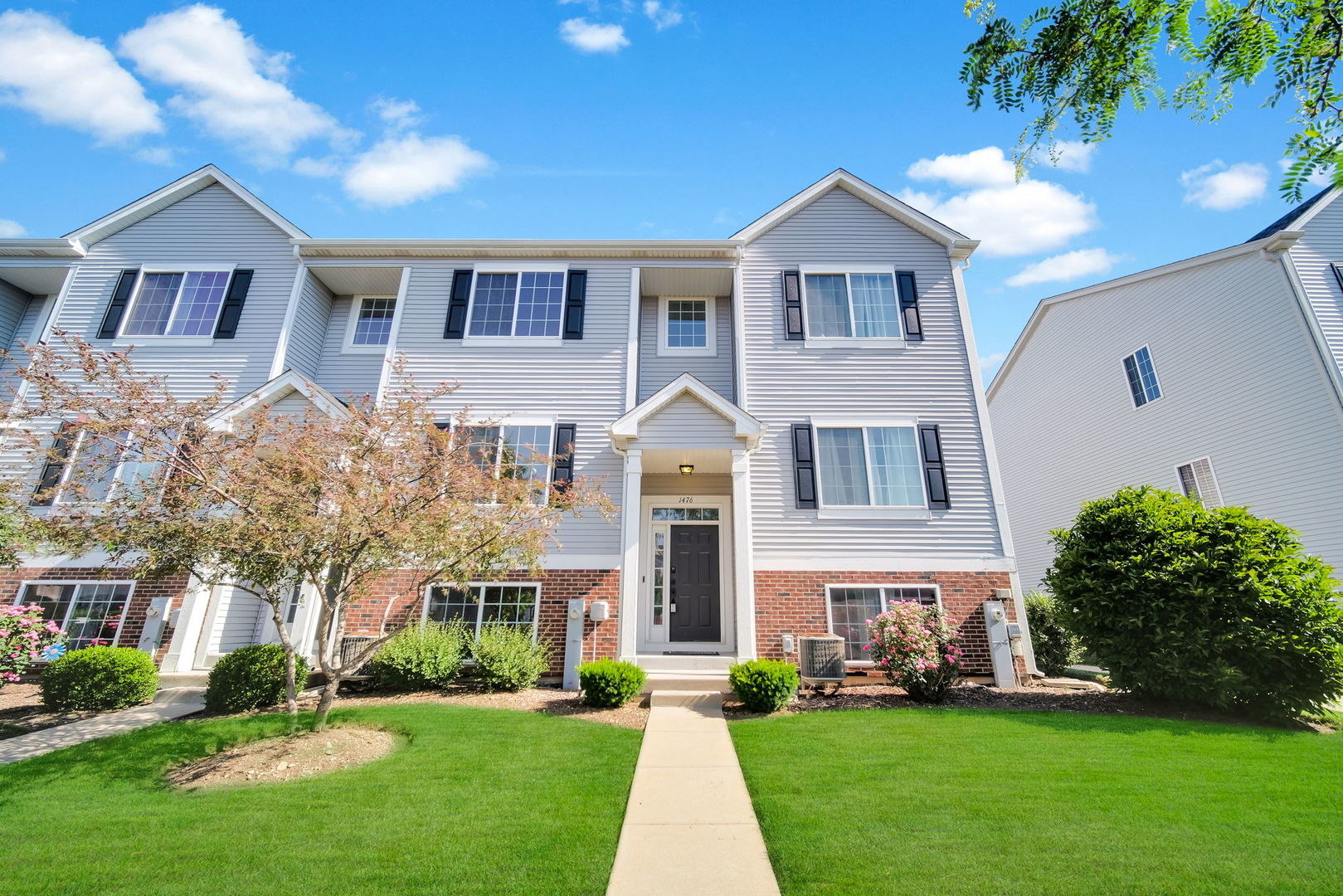 1476 Manning Avenue, Montgomery, IL 60538