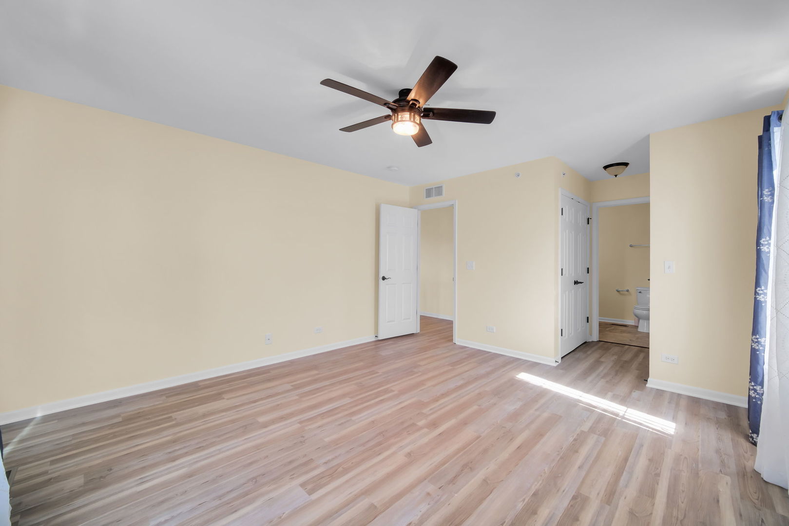 1476 Manning Avenue, Montgomery, IL 60538