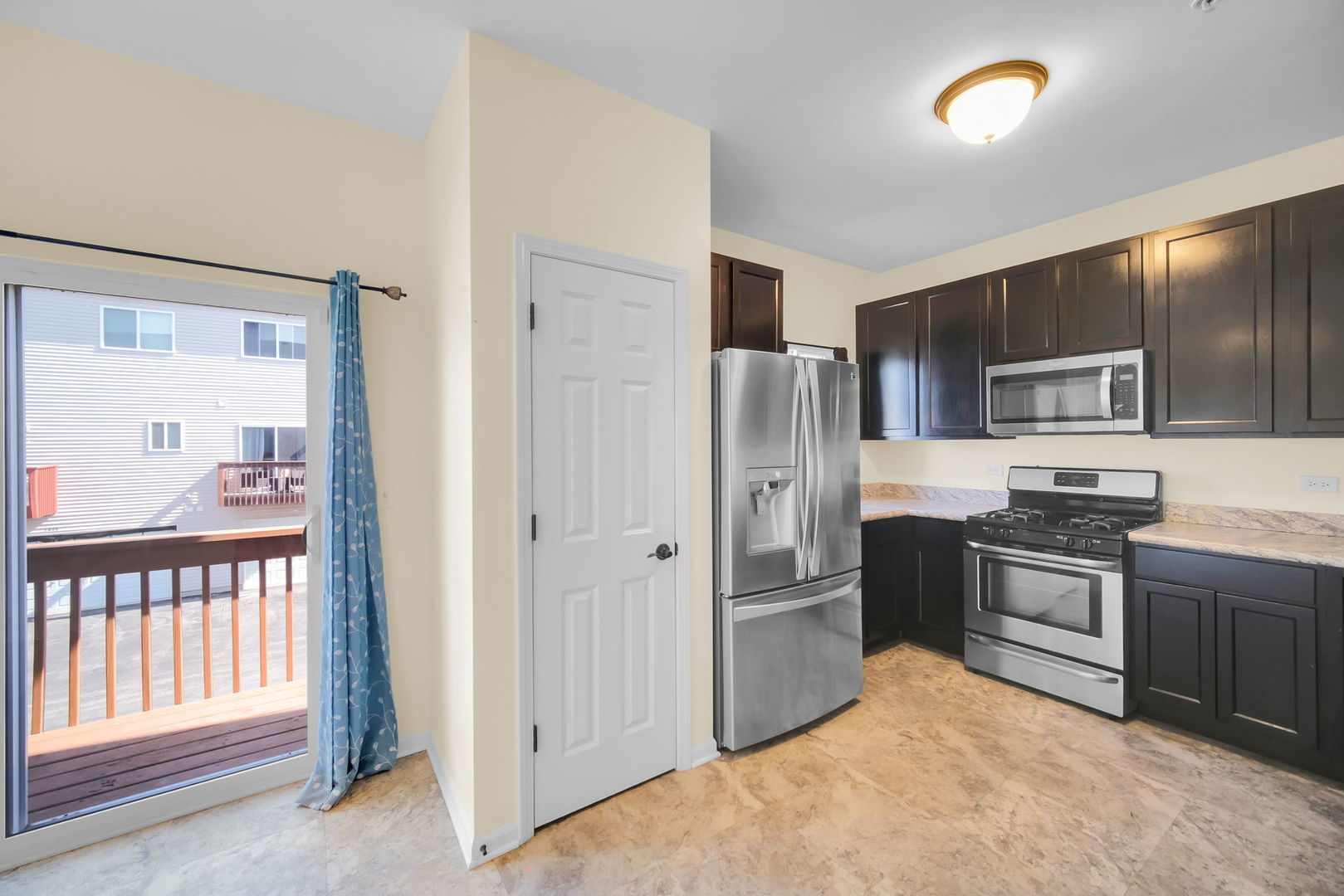 1476 Manning Avenue, Montgomery, IL 60538