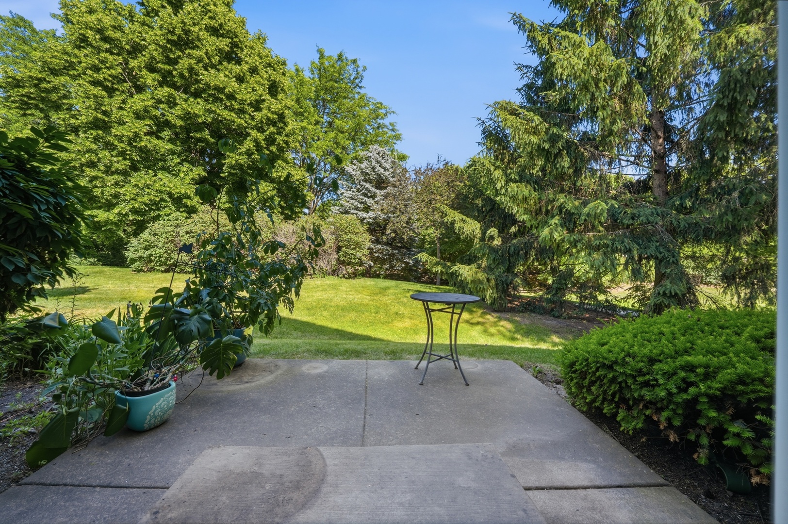 690 Littleton Trail #18-6, Elgin, IL 60120