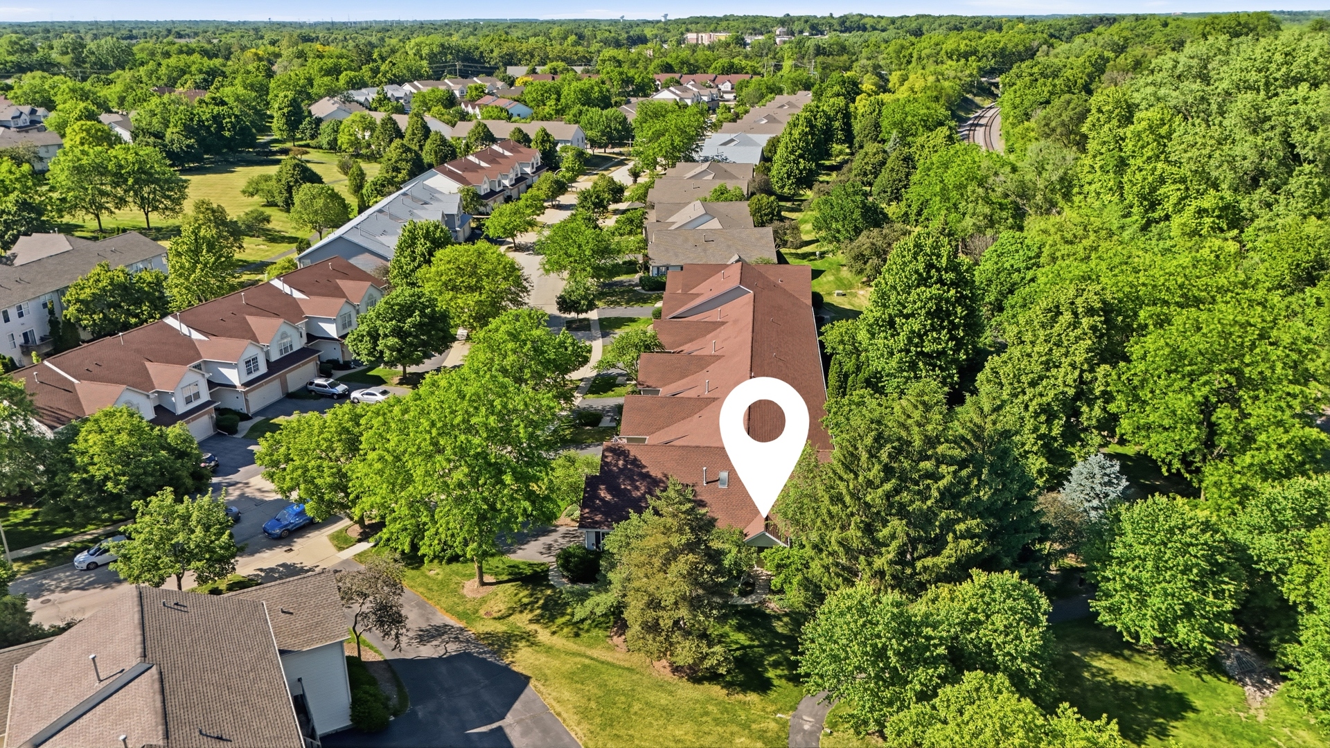 690 Littleton Trail #18-6, Elgin, IL 60120
