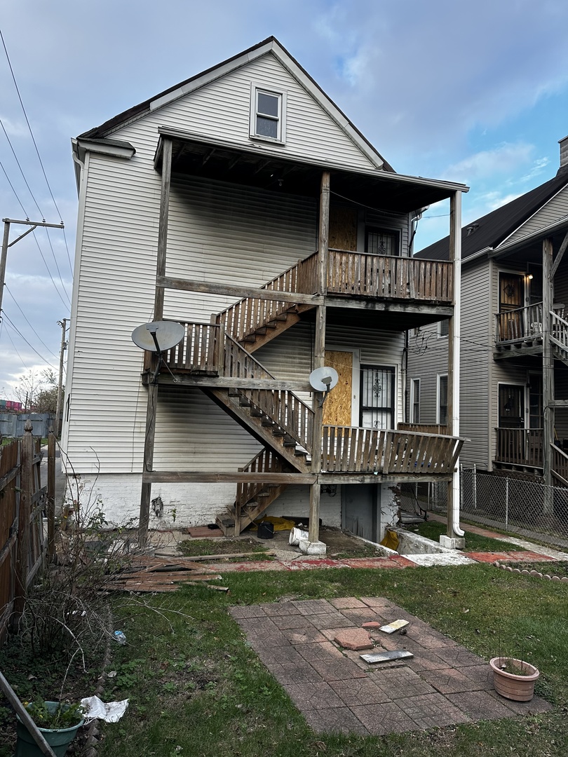 347 W 59th Place, Chicago, IL 60621