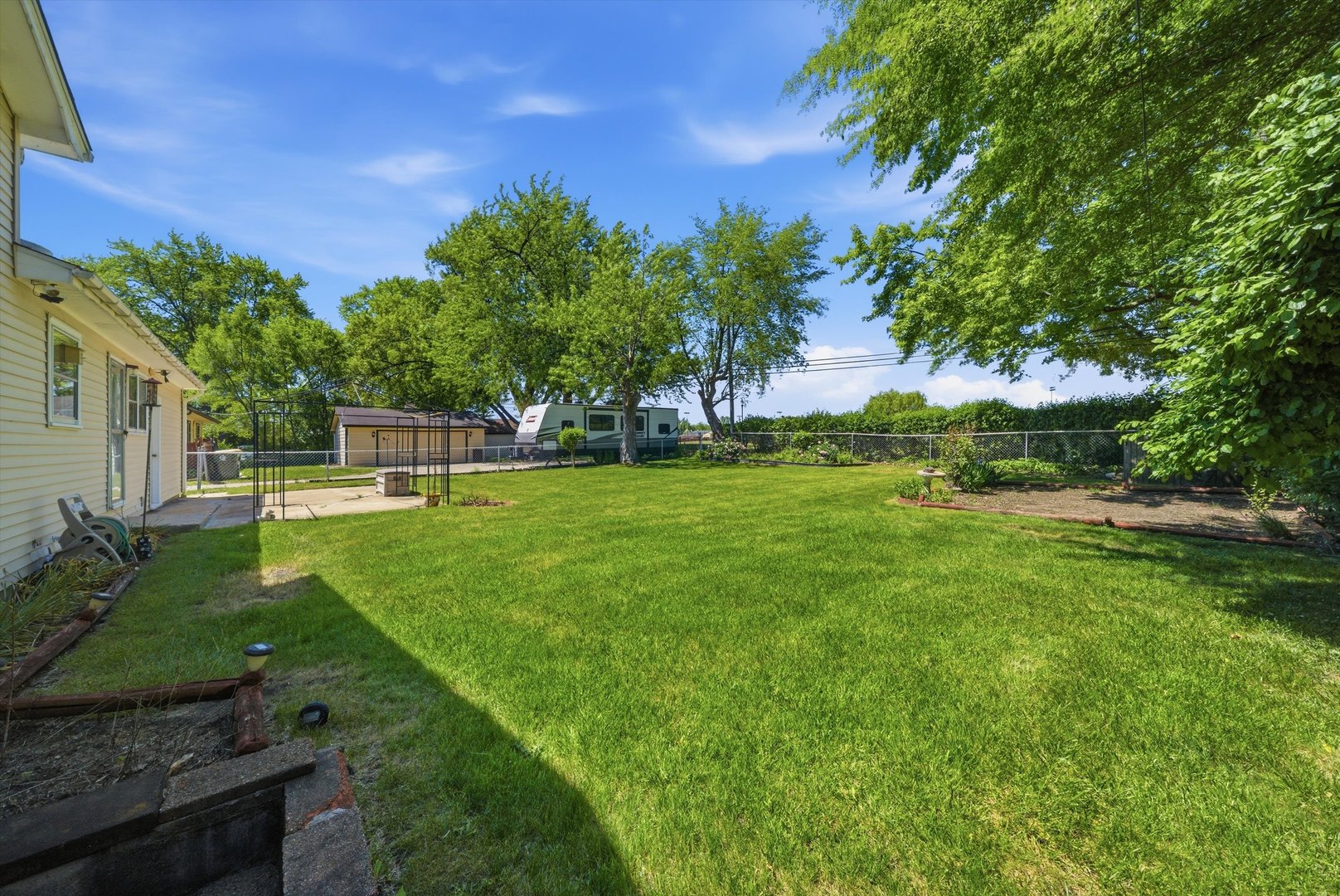 380 Barron Boulevard, Grayslake, IL 60030