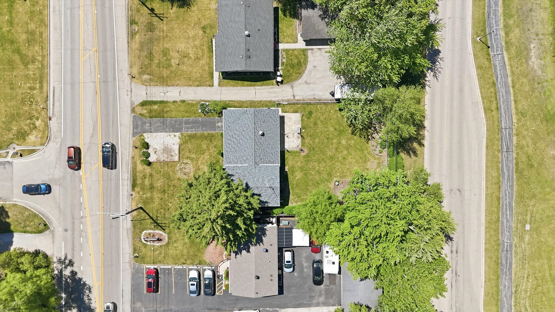 380 Barron Boulevard, Grayslake, IL 60030