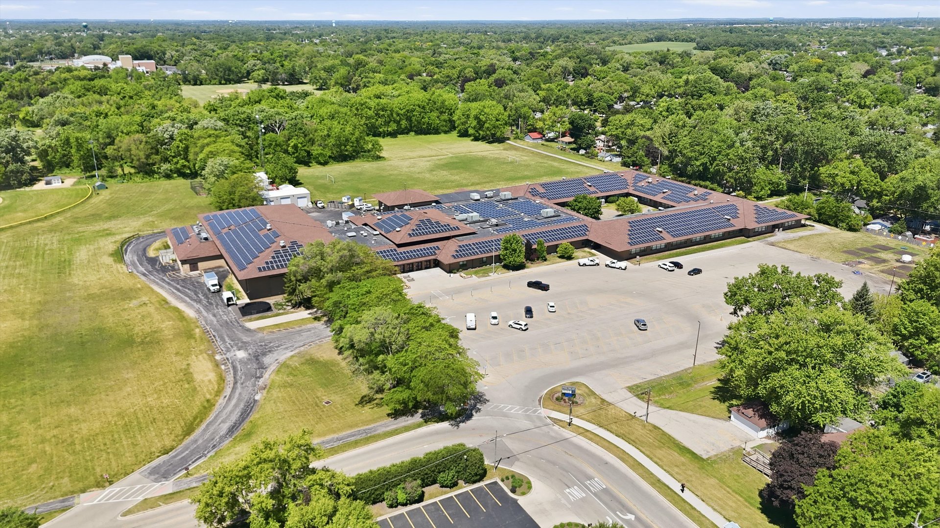 380 Barron Boulevard, Grayslake, IL 60030