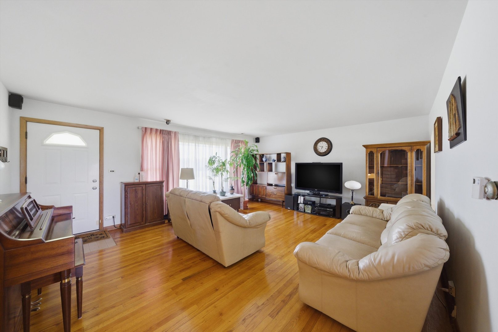 380 Barron Boulevard, Grayslake, IL 60030