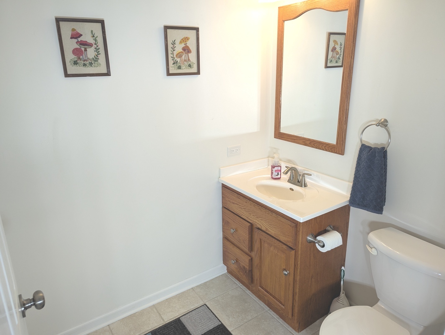 39811 N Long Drive #2, Antioch, IL 60002